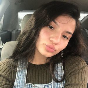 Meet your Posher, Alyssa